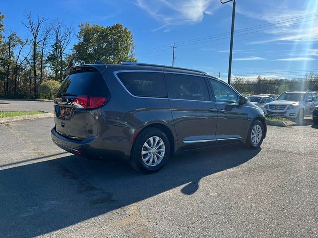 2019 Chrysler Pacifica Touring-L