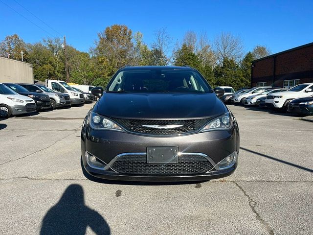 2019 Chrysler Pacifica Touring-L