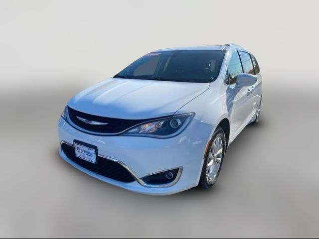 2019 Chrysler Pacifica Touring-L