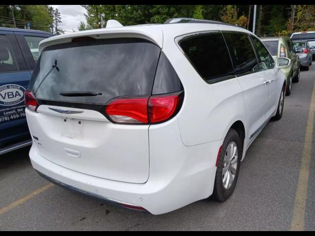 2019 Chrysler Pacifica Touring-L