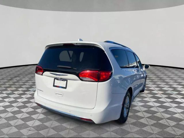 2019 Chrysler Pacifica Touring-L