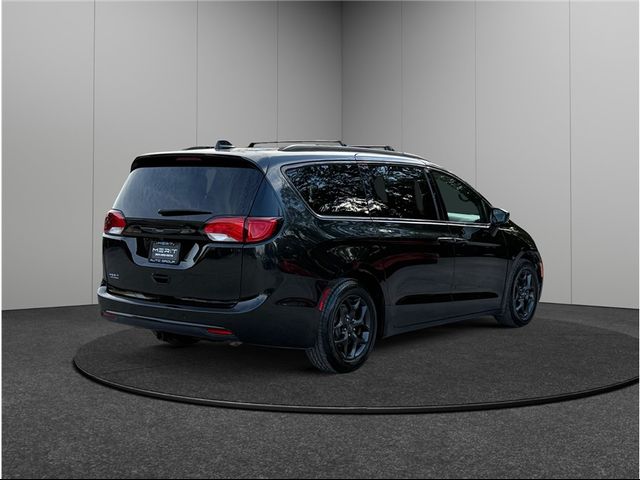 2019 Chrysler Pacifica Touring-L