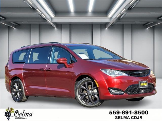 2019 Chrysler Pacifica Touring-L Plus