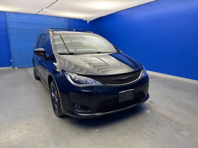 2019 Chrysler Pacifica Touring-L Plus