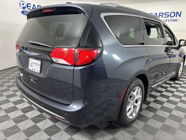 2019 Chrysler Pacifica Touring-L Plus