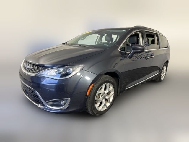 2019 Chrysler Pacifica Touring-L Plus