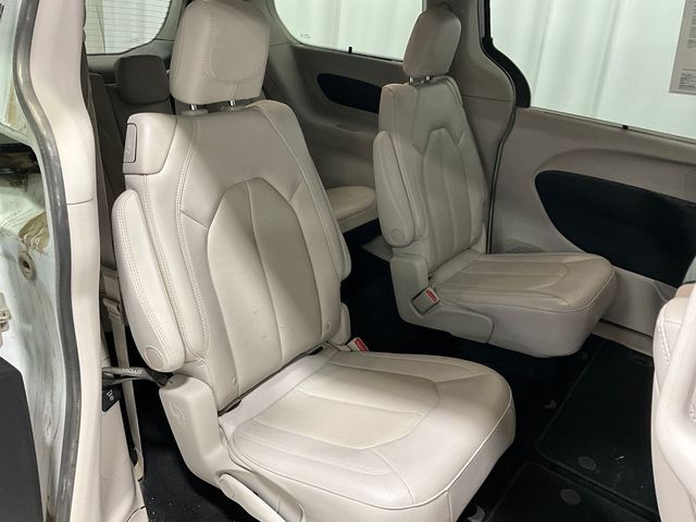 2019 Chrysler Pacifica Touring-L Plus
