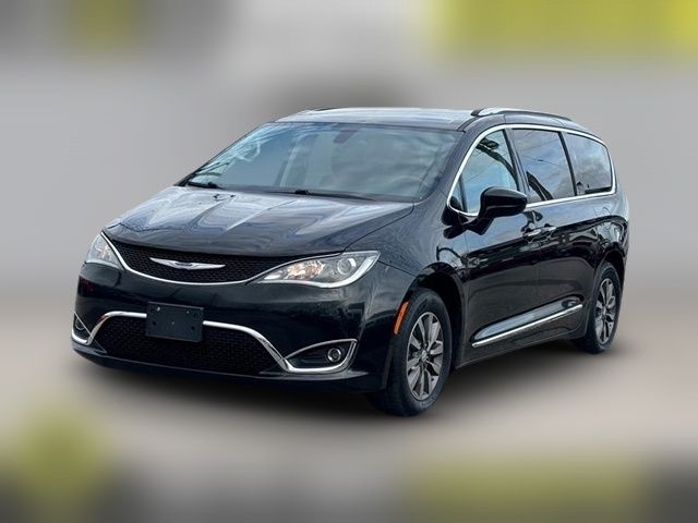 2019 Chrysler Pacifica Touring-L Plus