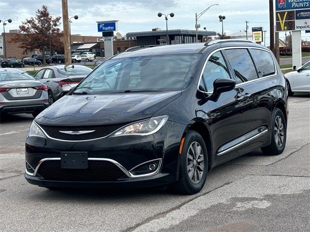 2019 Chrysler Pacifica Touring-L Plus