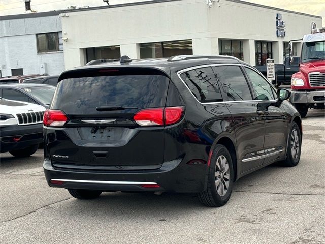 2019 Chrysler Pacifica Touring-L Plus