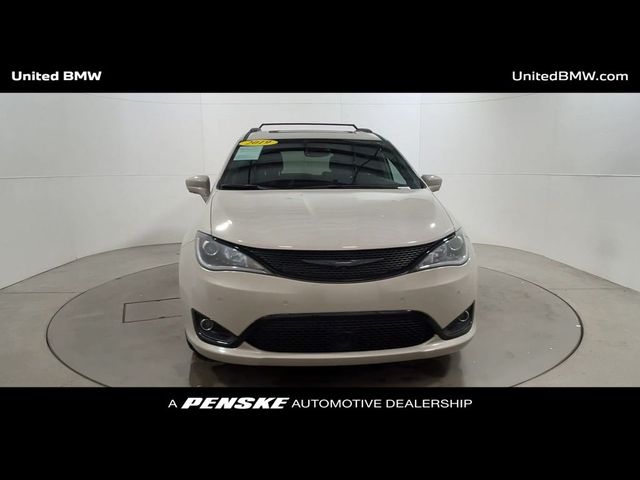 2019 Chrysler Pacifica Touring-L Plus