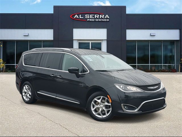 2019 Chrysler Pacifica Touring-L Plus