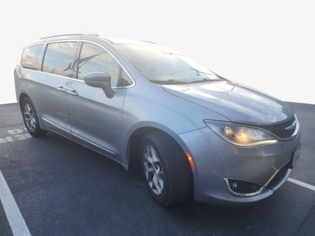 2019 Chrysler Pacifica Touring-L Plus