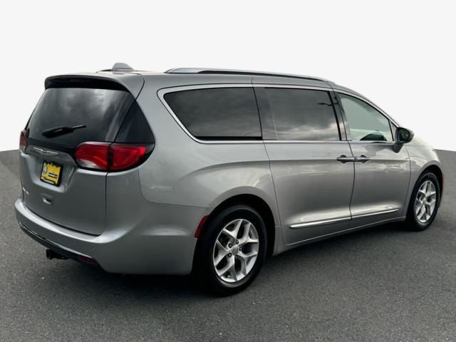 2019 Chrysler Pacifica Touring-L Plus