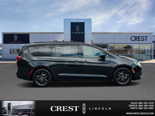 2019 Chrysler Pacifica Touring-L Plus