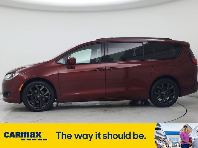 2019 Chrysler Pacifica Touring-L Plus