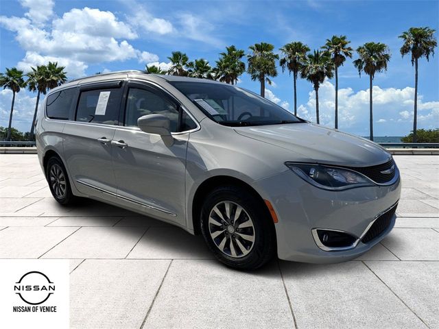 2019 Chrysler Pacifica Touring-L Plus