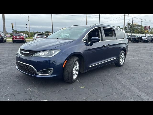 2019 Chrysler Pacifica Touring-L Plus