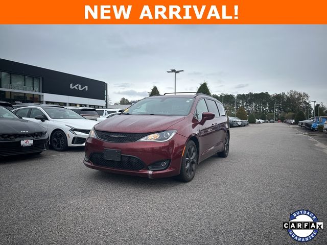 2019 Chrysler Pacifica Touring-L Plus