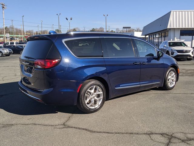 2019 Chrysler Pacifica Touring-L Plus