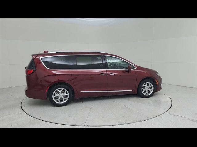 2019 Chrysler Pacifica Touring-L Plus