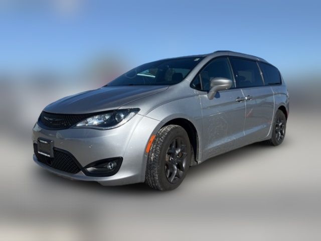 2019 Chrysler Pacifica Touring-L Plus