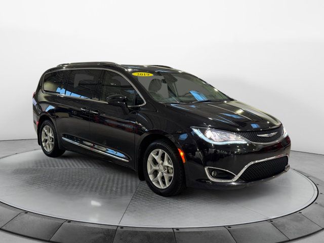 2019 Chrysler Pacifica Touring-L Plus