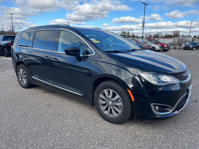 2019 Chrysler Pacifica Touring-L Plus