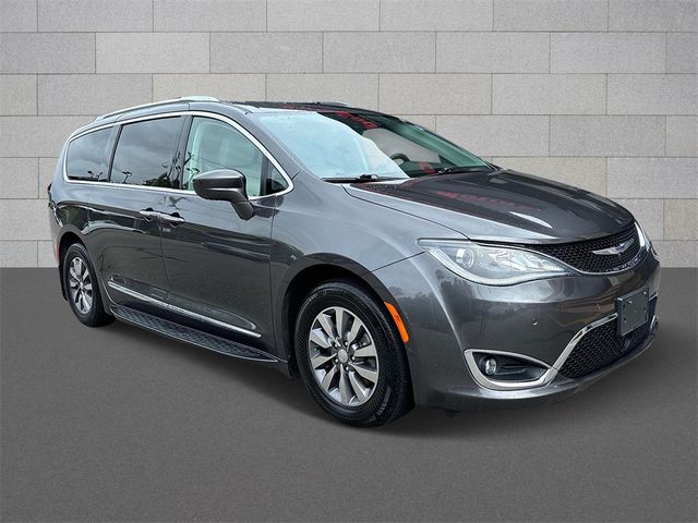 2019 Chrysler Pacifica Touring-L Plus