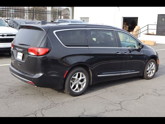 2019 Chrysler Pacifica Touring-L Plus