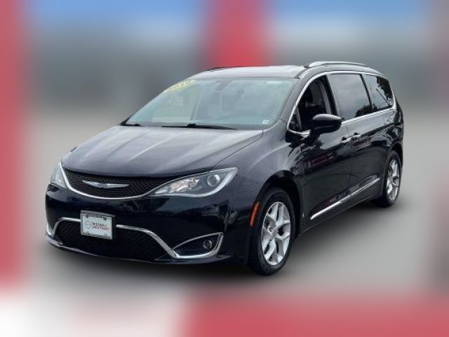 2019 Chrysler Pacifica Touring-L Plus