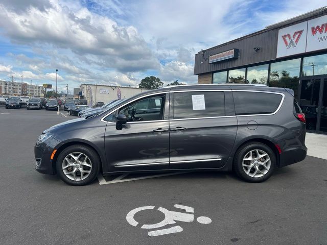 2019 Chrysler Pacifica Touring-L Plus