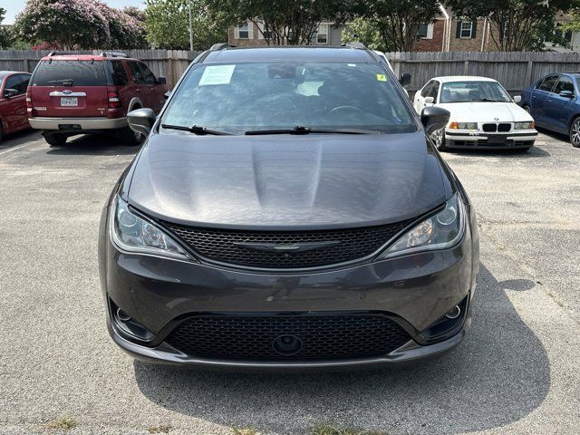 2019 Chrysler Pacifica Touring-L Plus