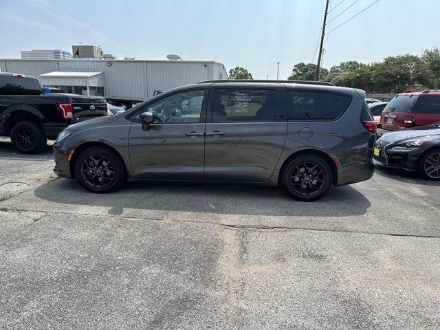 2019 Chrysler Pacifica Touring-L Plus