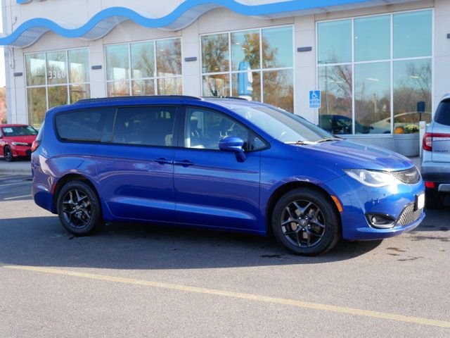 2019 Chrysler Pacifica Touring-L Plus