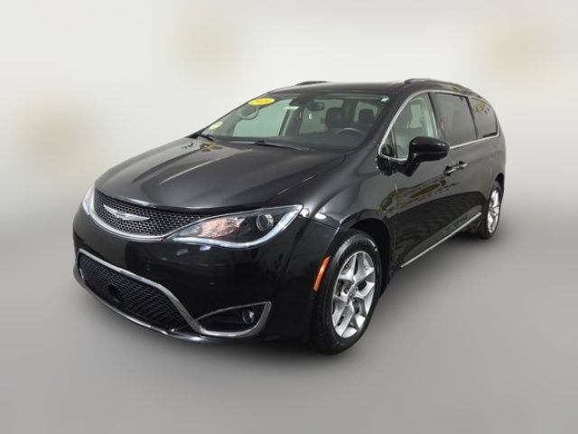 2019 Chrysler Pacifica Touring-L Plus