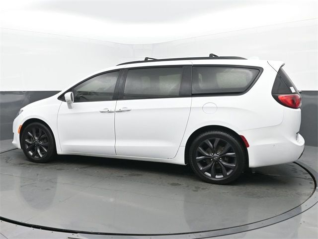 2019 Chrysler Pacifica Touring-L Plus