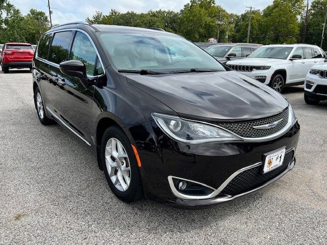 2019 Chrysler Pacifica Touring-L Plus