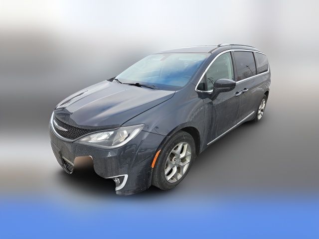 2019 Chrysler Pacifica Touring-L Plus