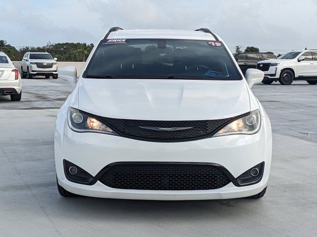 2019 Chrysler Pacifica Touring-L Plus