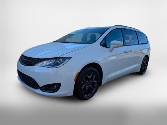 2019 Chrysler Pacifica Touring-L Plus