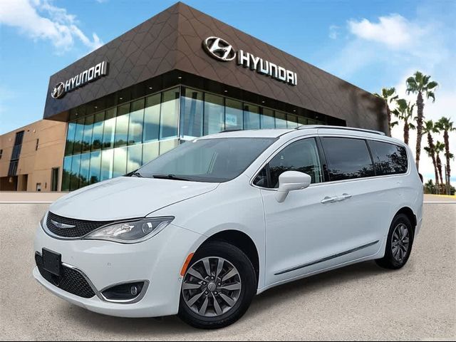 2019 Chrysler Pacifica Touring-L Plus