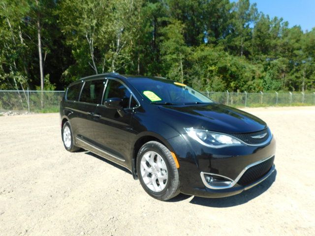 2019 Chrysler Pacifica Touring-L Plus