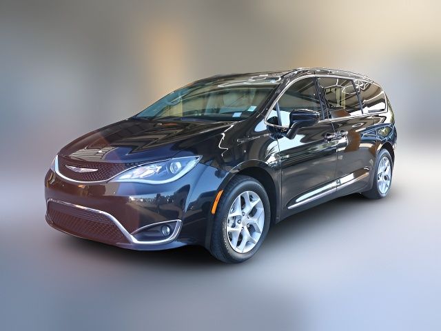 2019 Chrysler Pacifica Touring-L Plus