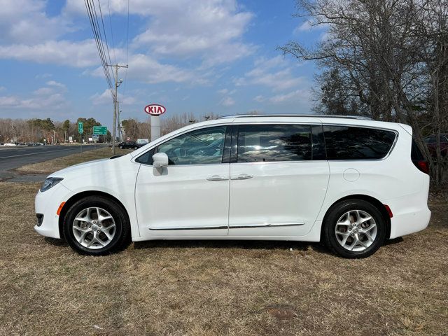 2019 Chrysler Pacifica Touring-L Plus