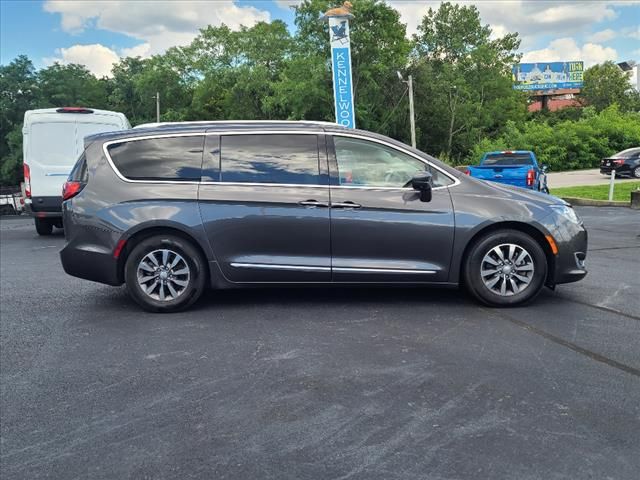 2019 Chrysler Pacifica Touring-L Plus