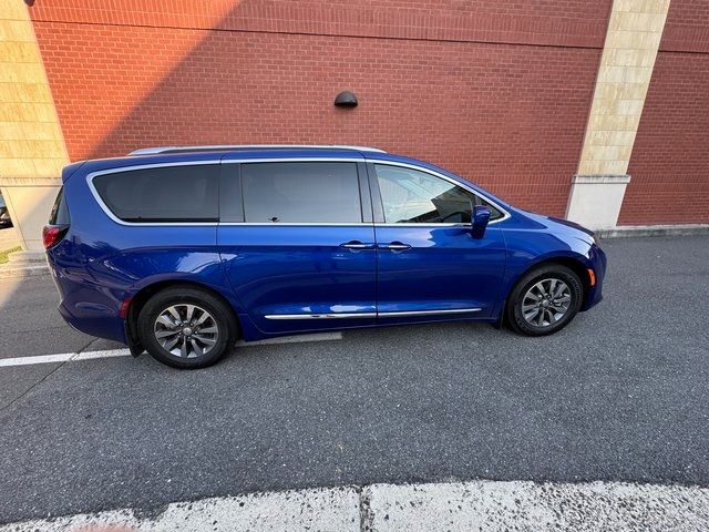 2019 Chrysler Pacifica Touring-L Plus