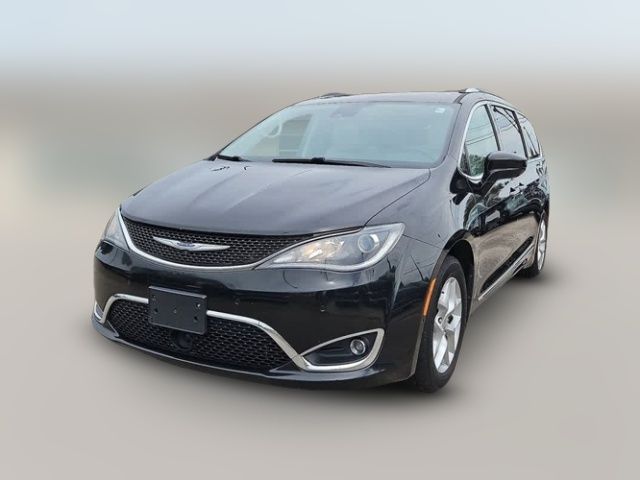 2019 Chrysler Pacifica Touring-L Plus