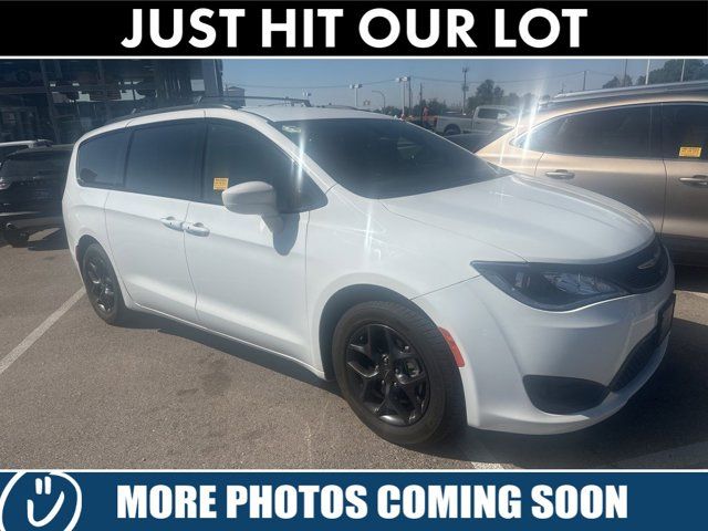 2019 Chrysler Pacifica Touring-L Plus