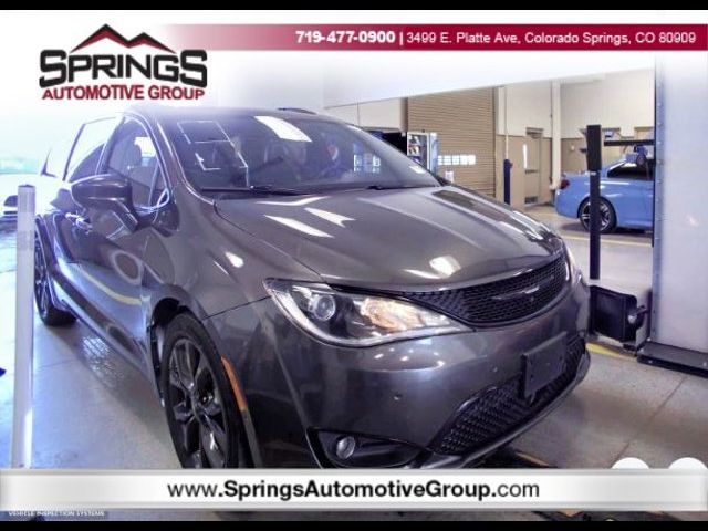 2019 Chrysler Pacifica Touring-L Plus